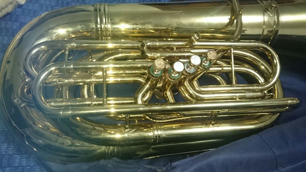 Help Identifying a King tuba model
