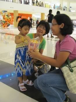 Keona, Davao City, Abreeza Mall, Ayala Mall, Popcorn