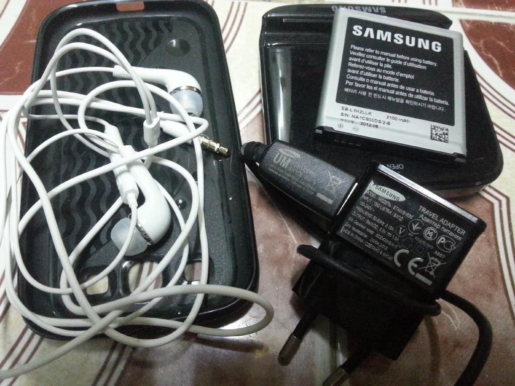 Full phụ kiện S3 E210 có dock + pin