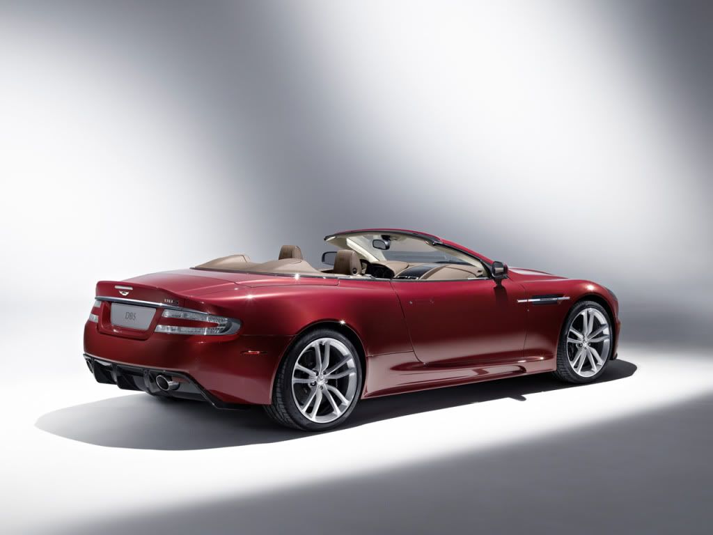 AstonMartinDBSVolante5.jpg