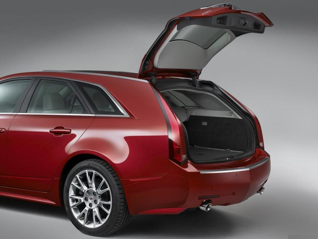 Cadillac-CTS_Sport_Wagon_2010_16-5.jpg