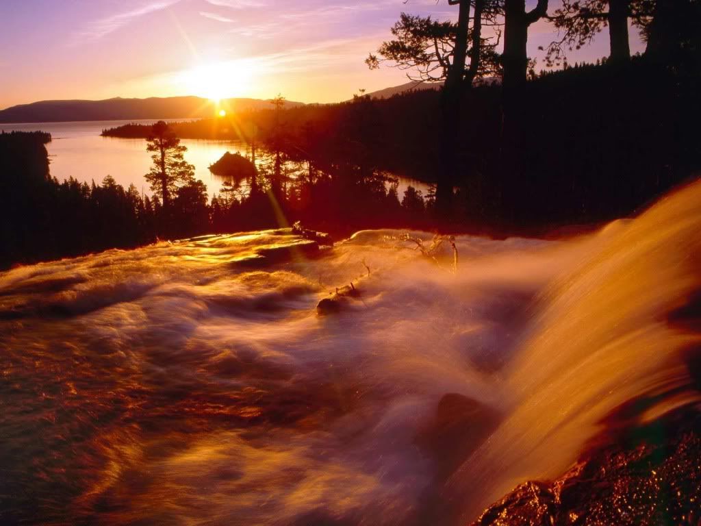 Eagle_Creek_and_Emerald_Bay_at_Sunr.jpg