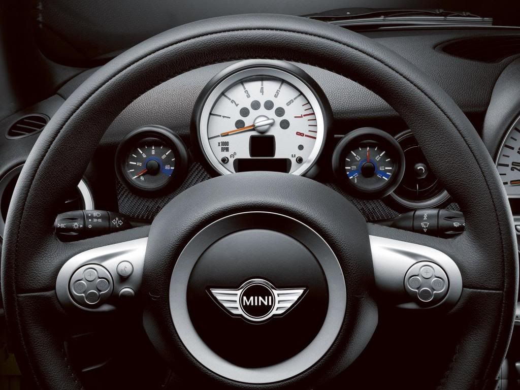 Mini-John_Cooper_Works_Convertib-24.jpg