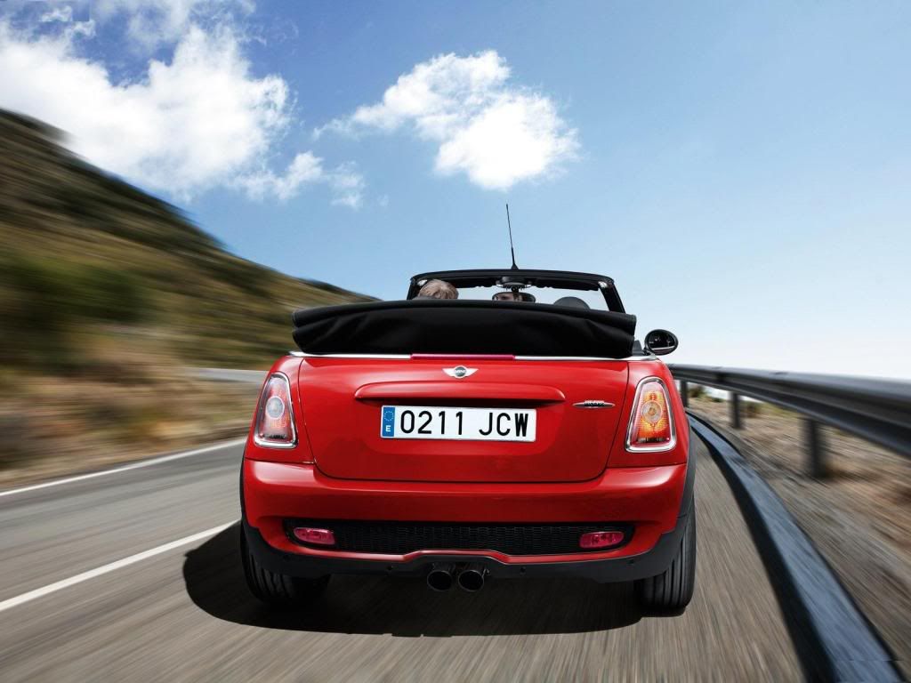 Mini-John_Cooper_Works_Convertib-29.jpg