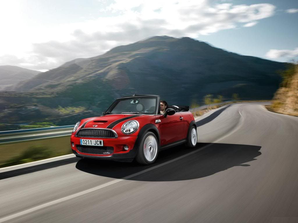 Mini-John_Cooper_Works_Convertib-43.jpg