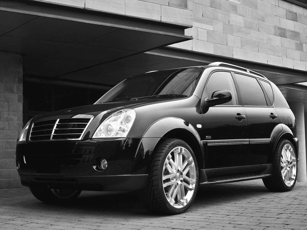 SsangYong-Rexton_R-Line_2009_160-4.jpg