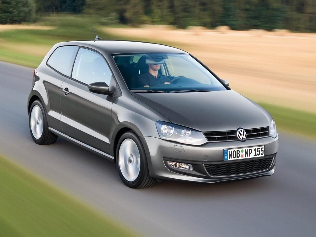 Volkswagen-Polo_3-Door_2010_1600-12.jpg
