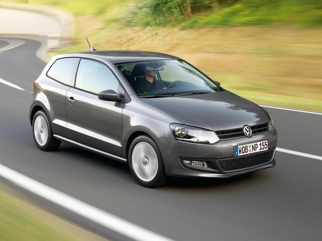 Volkswagen-Polo_3-Door_2010_1600-14.jpg