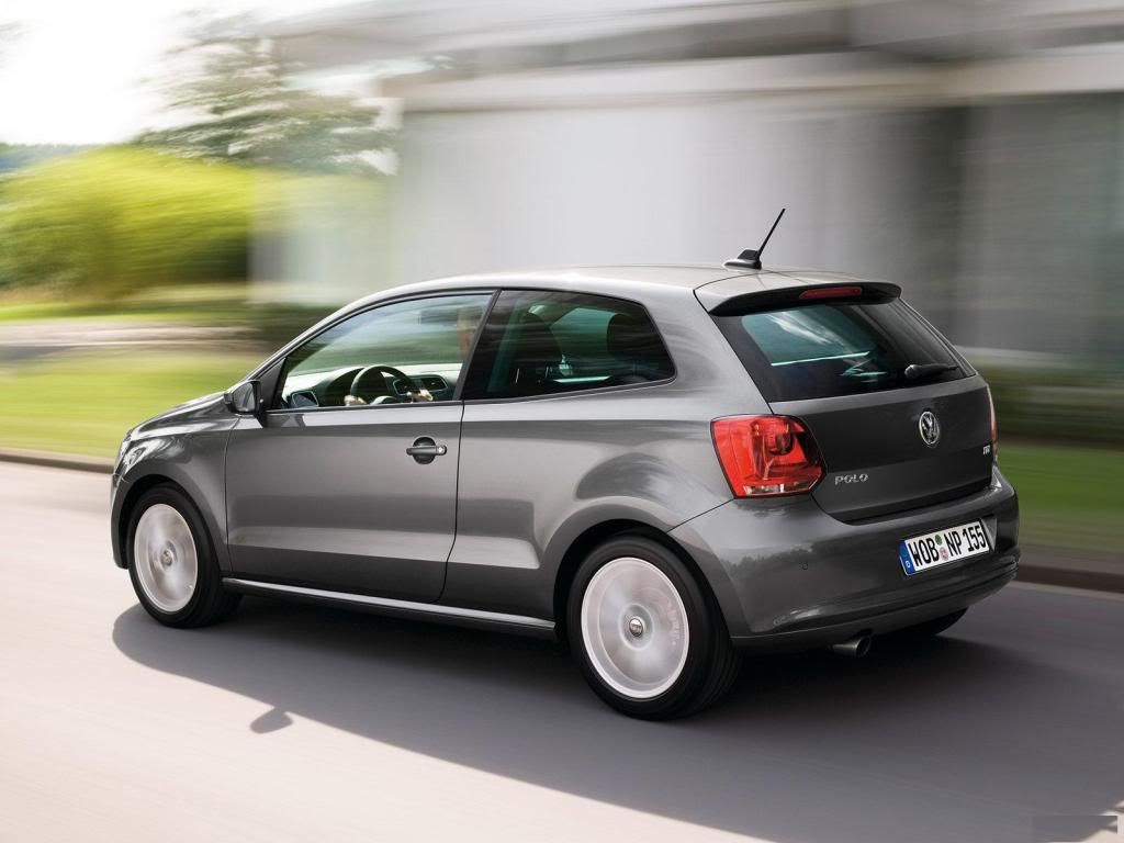 Volkswagen-Polo_3-Door_2010_1600-5.jpg