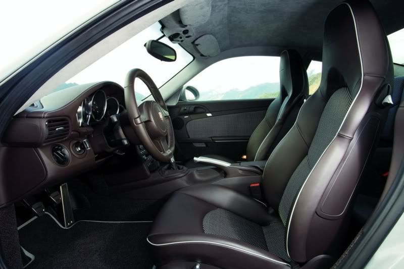 porsche-911-sport-classic-2949-5.jpg